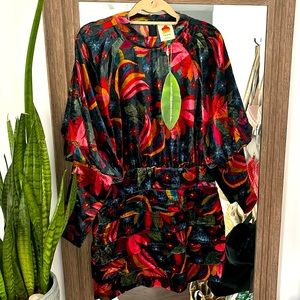 🌺 🍌 NWT Farm Rio velvet dress size Medium 🌺 🍌